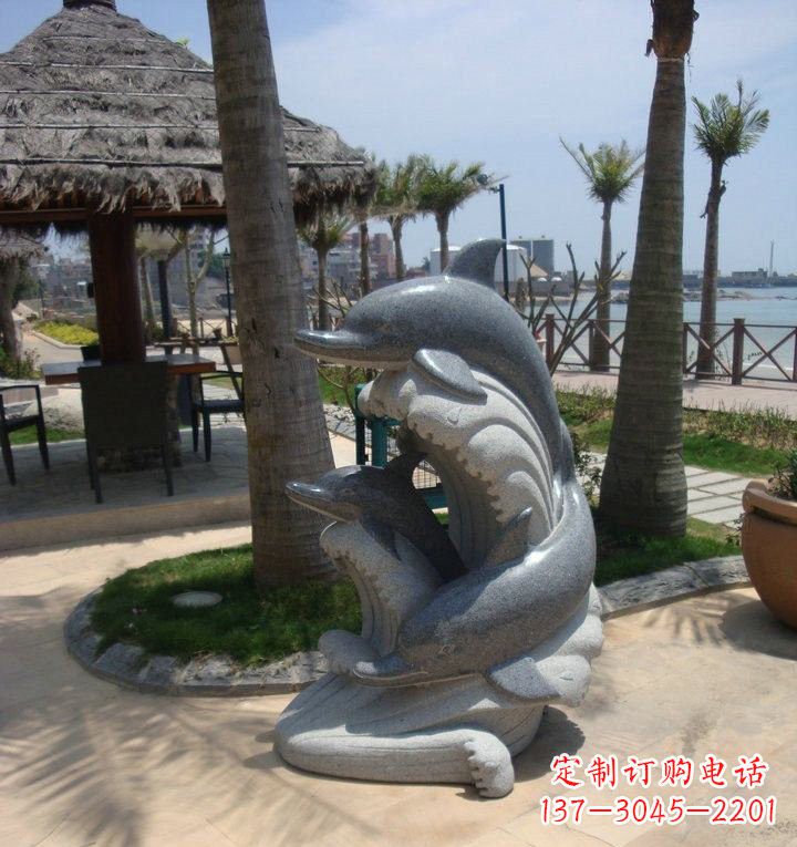 绵阳海豚雕塑,让海洋之声带给你温暖