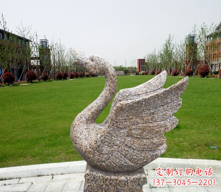 绵阳优雅迷人的天鹅雕塑
