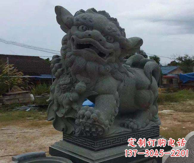 绵阳寺庙景观南方狮子石雕