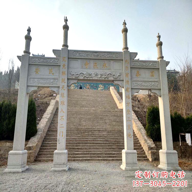绵阳寺庙入口无楼牌坊