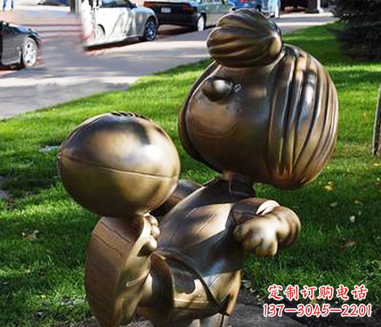 绵阳踢球的小女孩铜雕