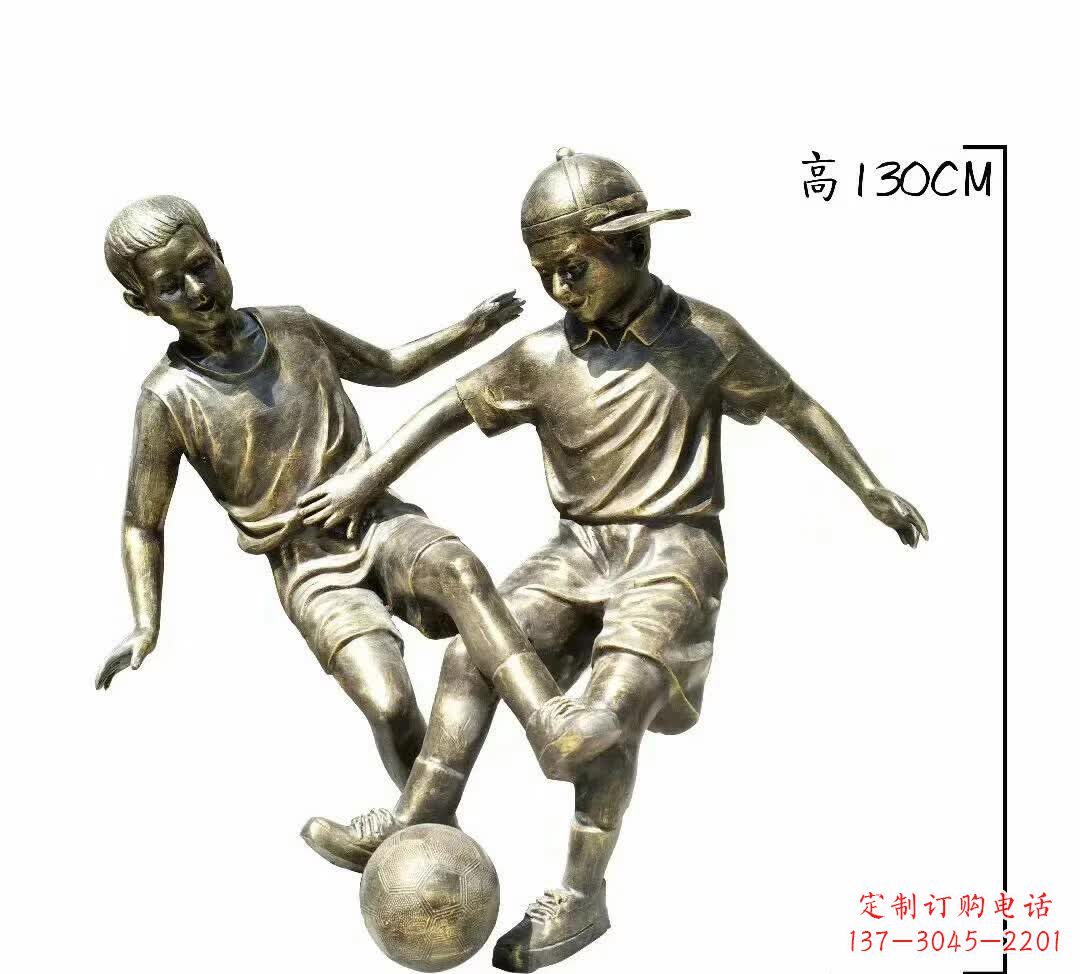 绵阳踢足球人物铜雕112