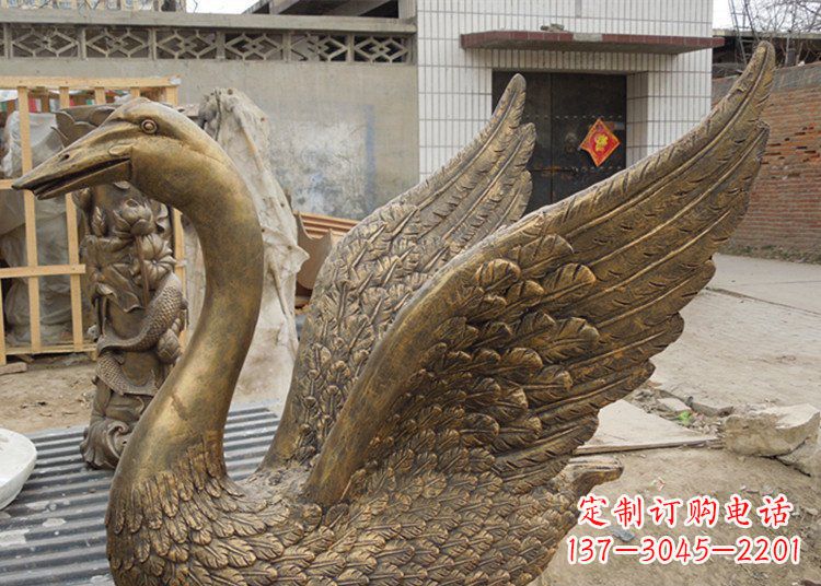 绵阳天鹅黄铜动物铜雕