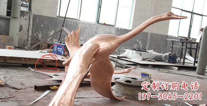 绵阳天鹅铸铜动物铜雕