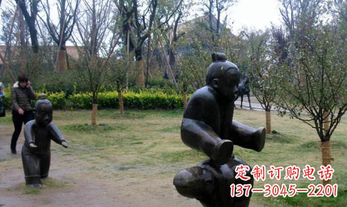 绵阳跳山羊公园人物铜雕