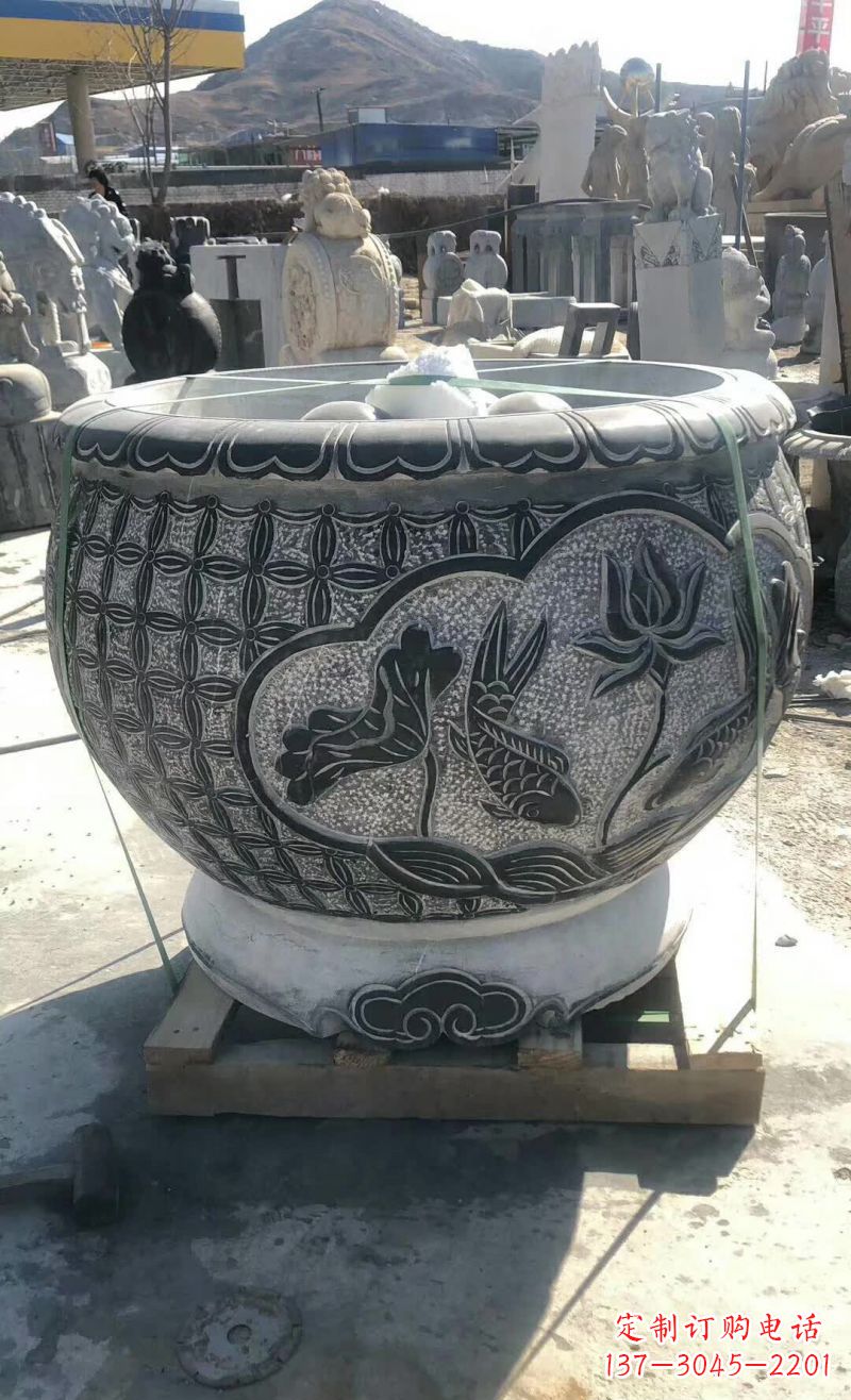 绵阳庭院圆形石浮雕水缸