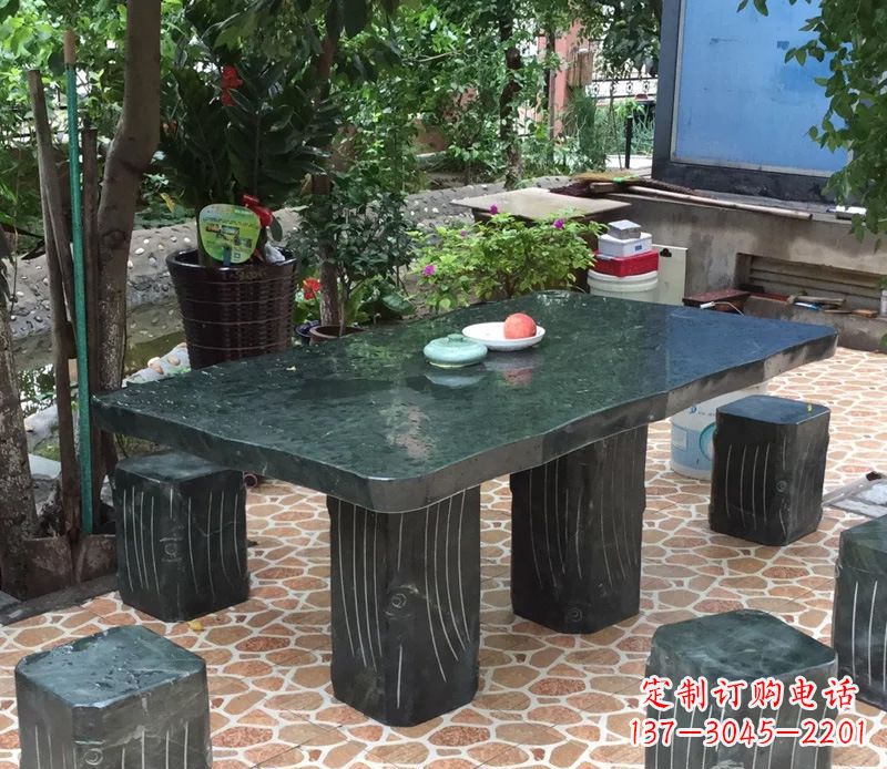 绵阳庭院长方形石桌凳雕塑