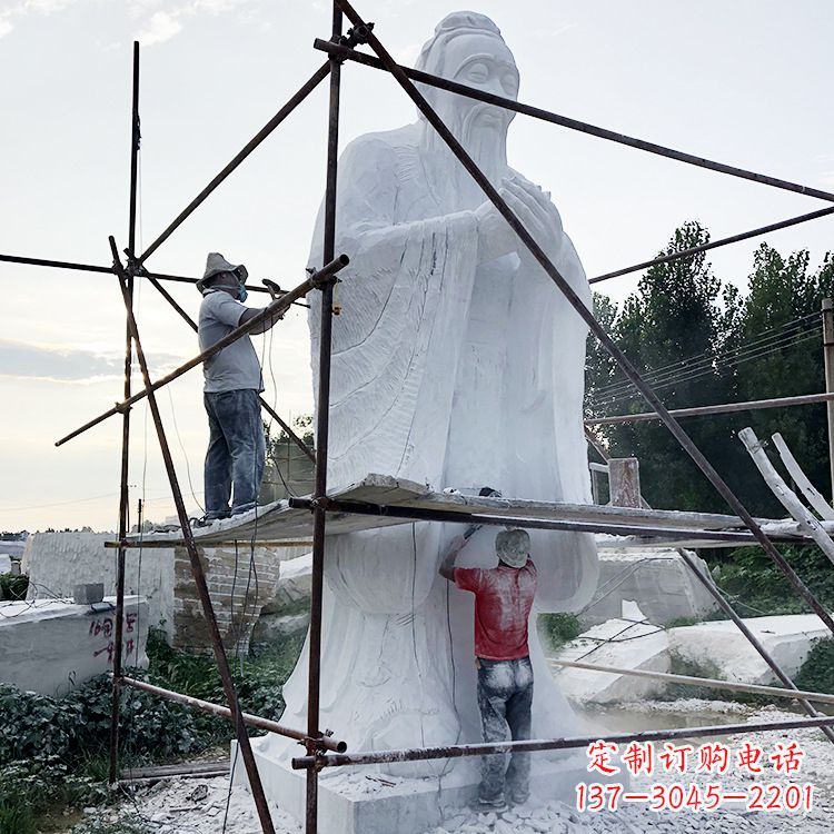 绵阳通向石雕孔子像