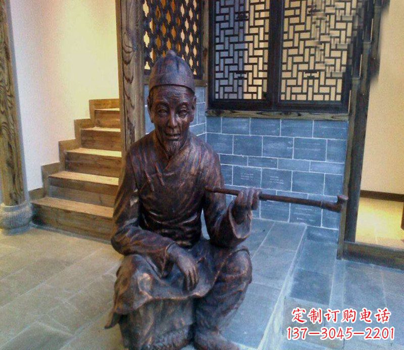 绵阳铜雕店小二吸烟庭院人物雕塑