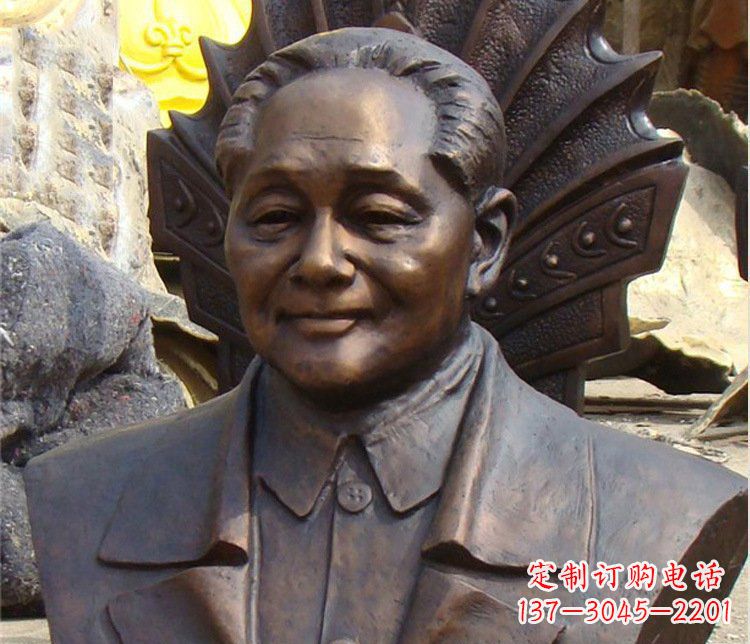 绵阳铜雕广场邓小平肖像雕塑
