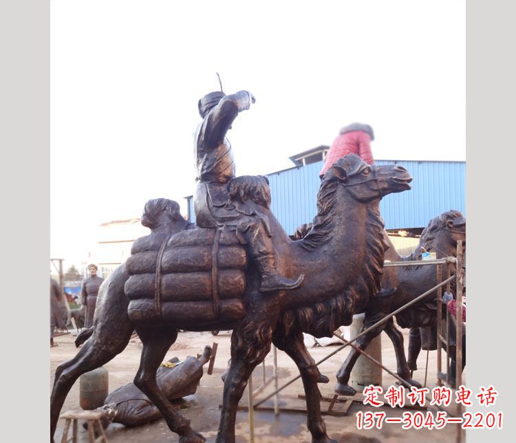 绵阳铜雕广场骑骆驼雕塑
