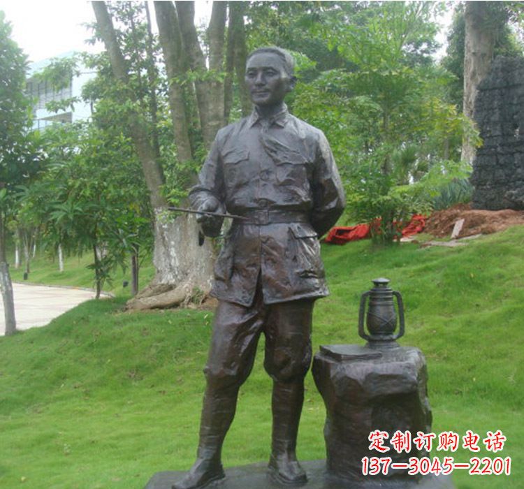 绵阳铜雕青年时期邓小平