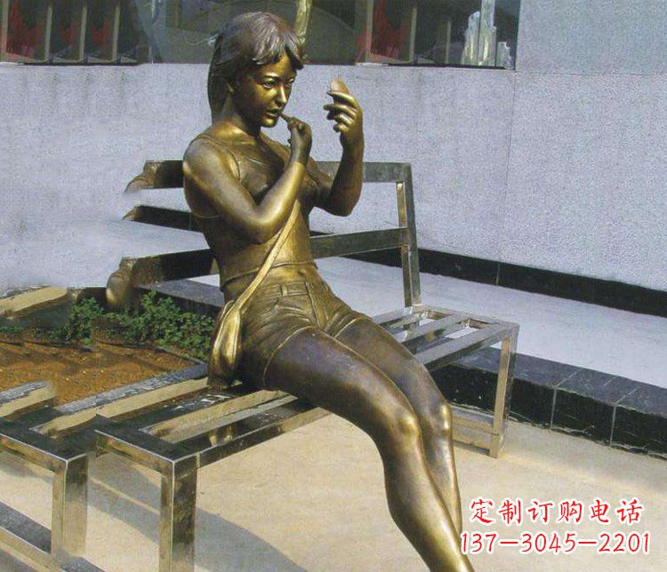绵阳铜雕商业街化妆女孩人物雕塑