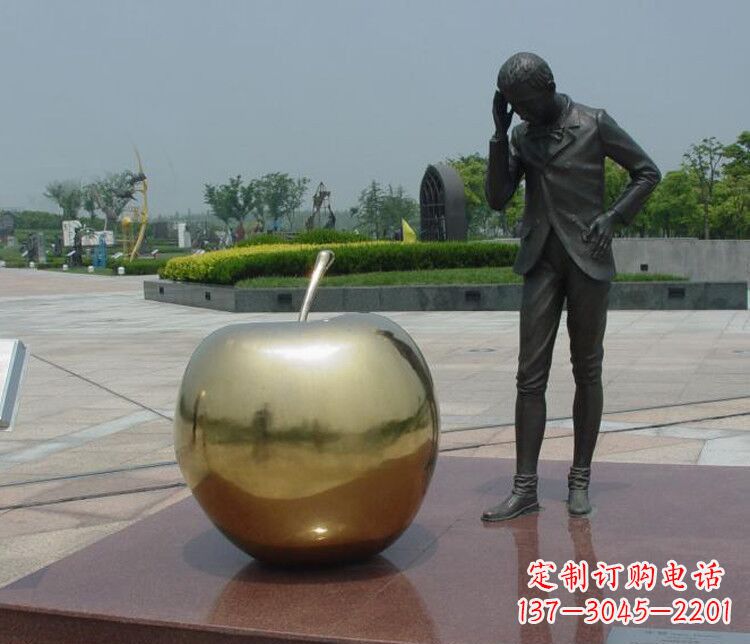 绵阳铜雕西方人物和苹果