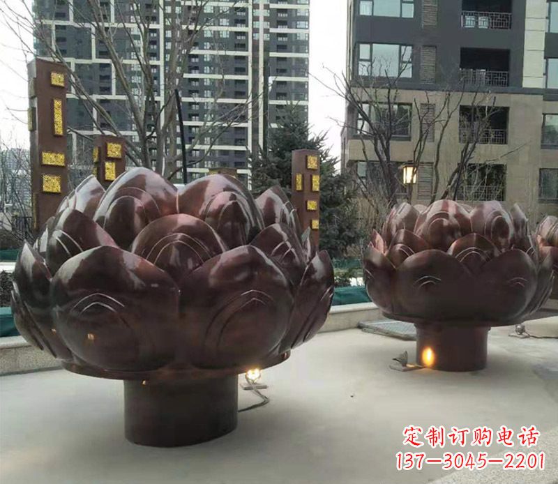 绵阳铜雕小区景观荷花