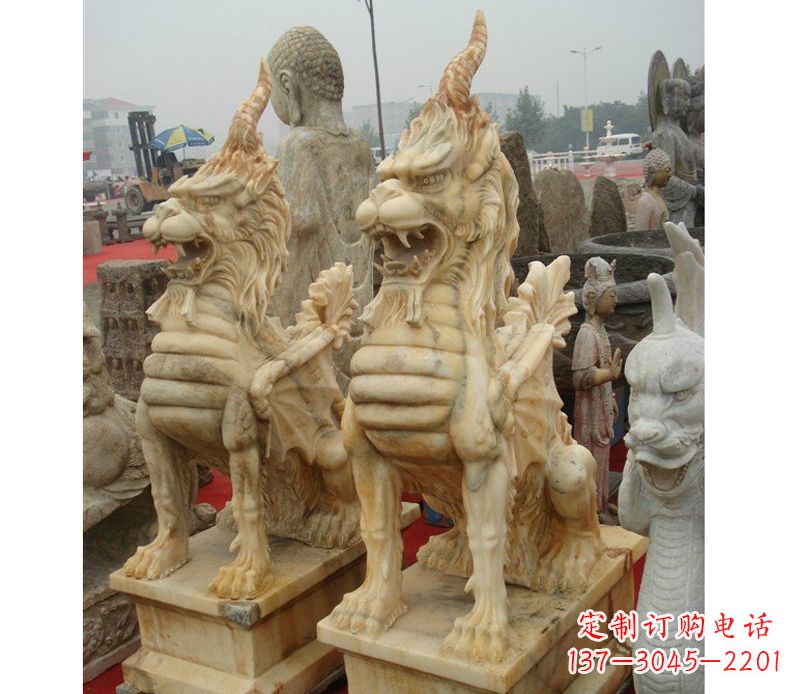绵阳晚霞红独角兽雕塑