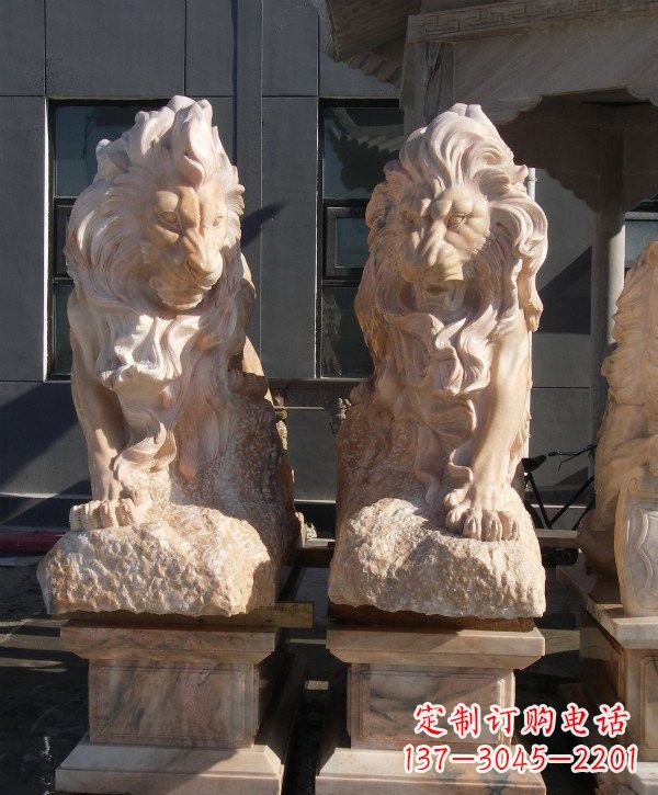 绵阳晚霞红欧式狮子石雕
