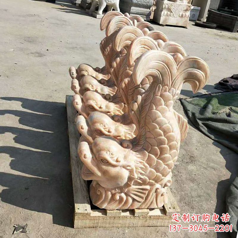 绵阳晚霞红喷水鱼石雕-园林水景喷泉动物雕塑摆件
