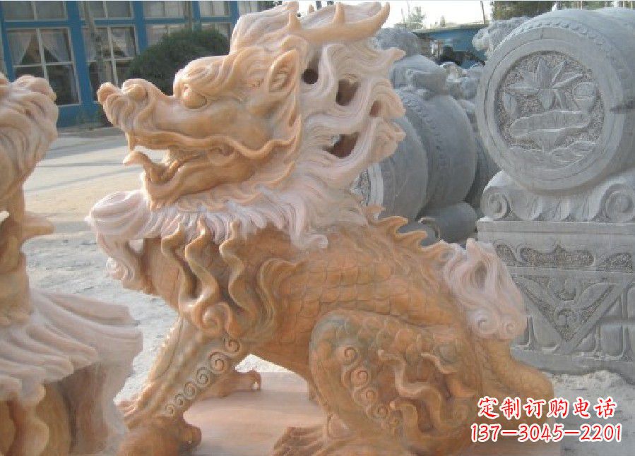 绵阳晚霞红神兽麒麟雕塑