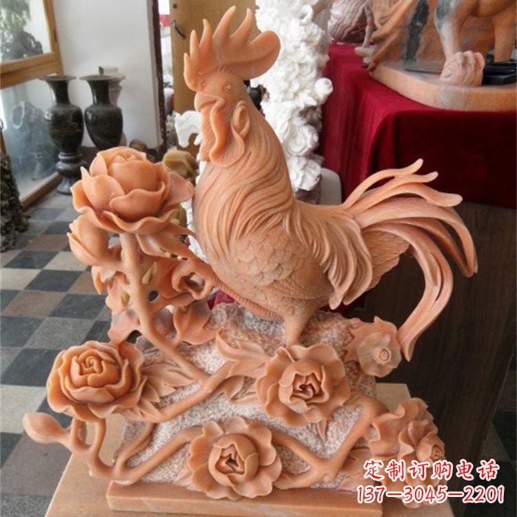 绵阳晚霞红石雕公鸡雕塑