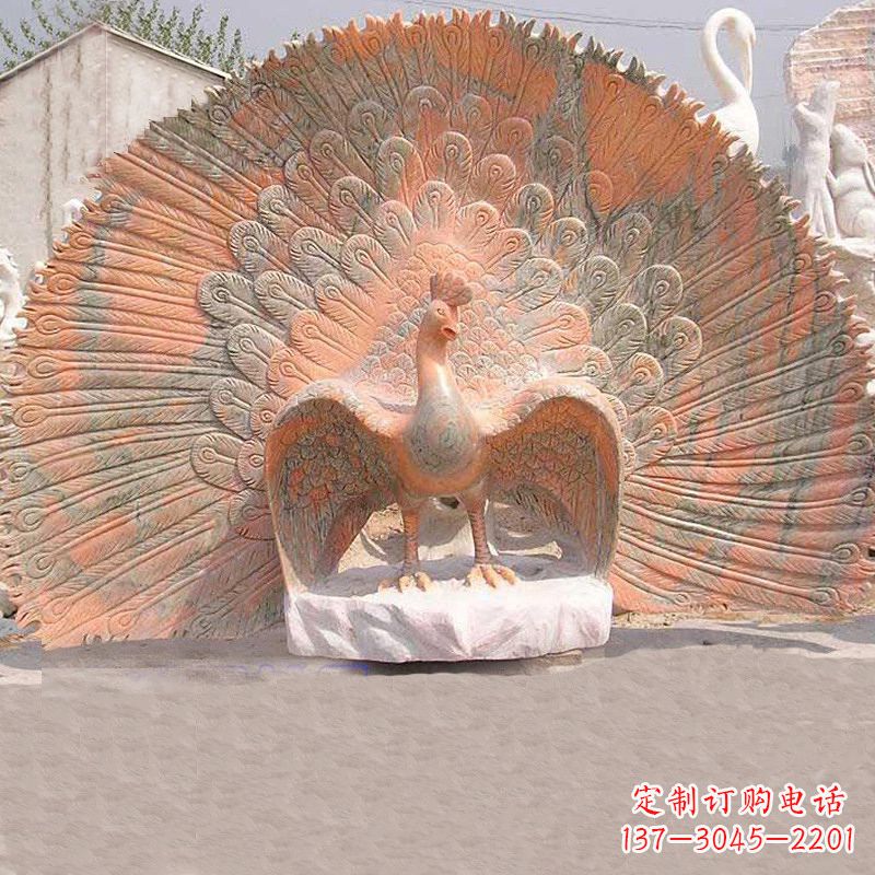 绵阳晚霞红石雕孔雀-公园园林景观动物雕塑