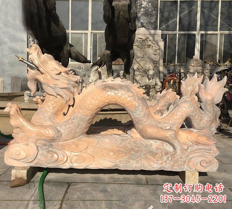 绵阳晚霞红石雕喷水龙