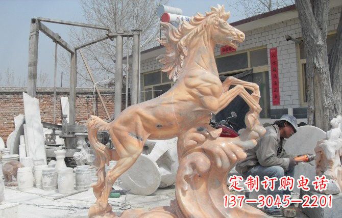 绵阳晚霞红踏浪奔马石雕222