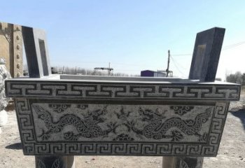 绵阳寺庙墓地祭祀四足方鼎，青石仿古石雕香炉