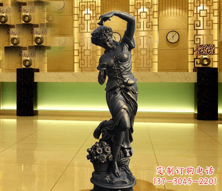 绵阳西方女人别墅景观铜雕