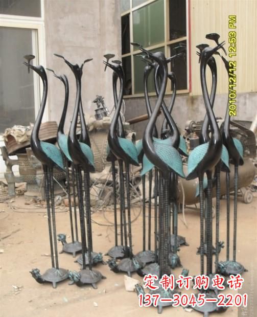 绵阳仙鹤动物铜雕