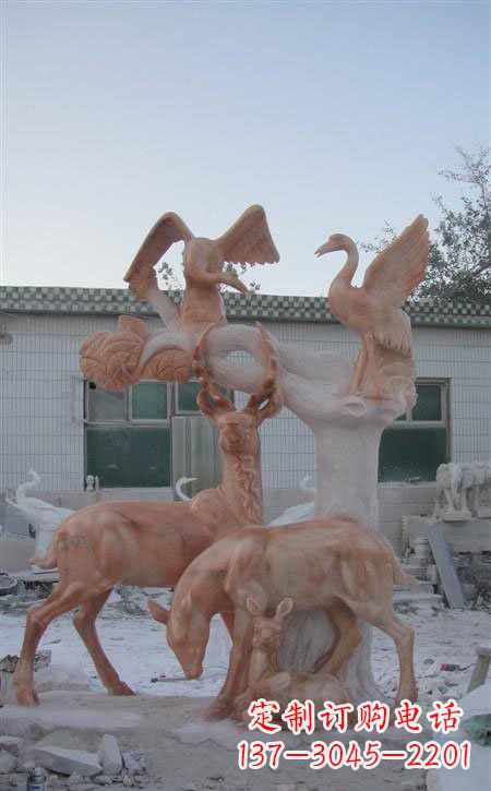 绵阳仙鹤和梅花鹿石雕