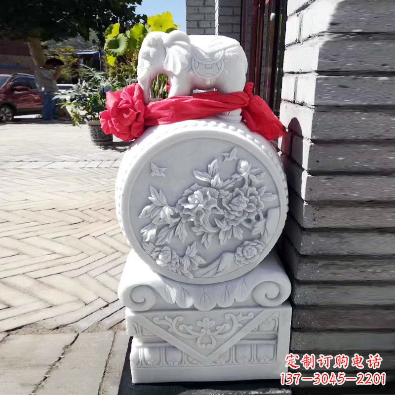 绵阳仙鹤石雕门墩