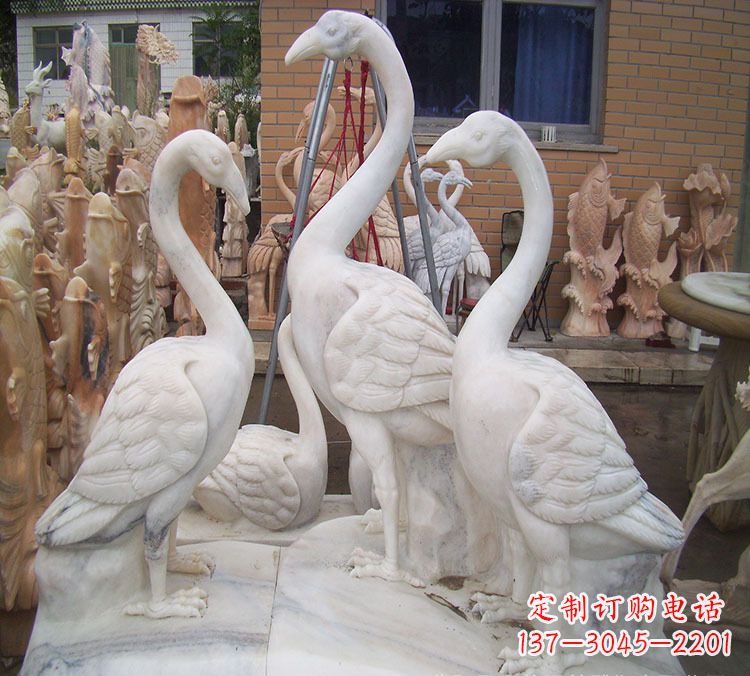 绵阳仙鹤衔树枝 石雕