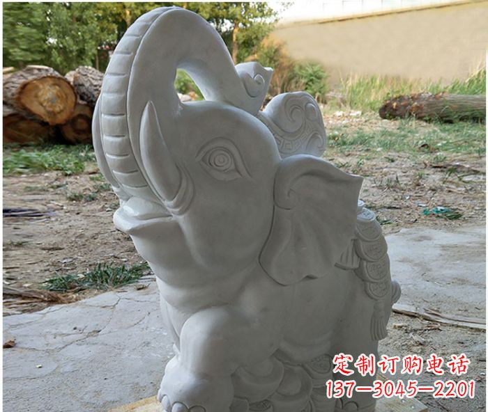 绵阳象鼻朝天脚踩元宝的大象石雕