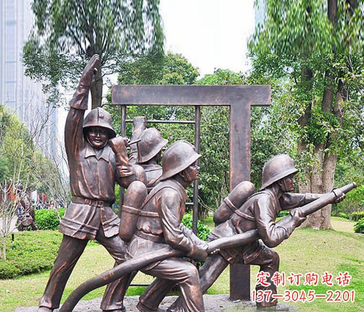 绵阳消防员人物铜雕 (2)