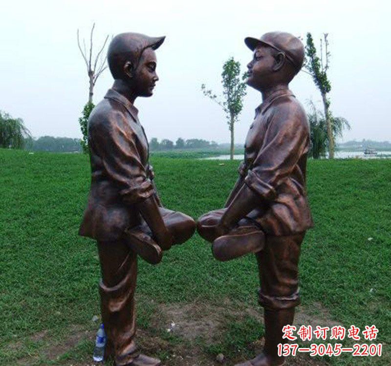 绵阳小孩斗鸡铸铜雕塑