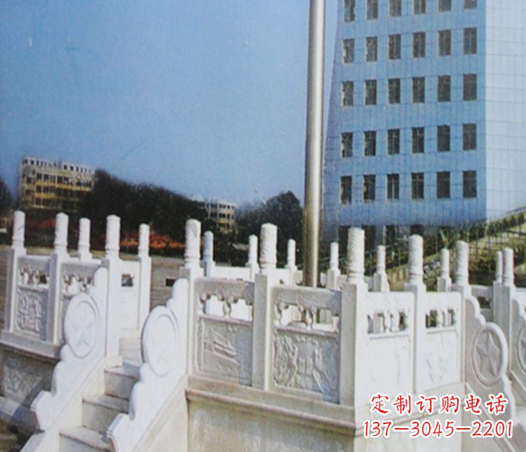 绵阳校园汉白玉升旗台景观石雕