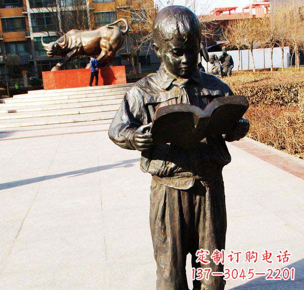 绵阳校园看书的小学生人物铜雕