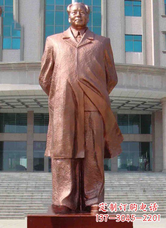 绵阳校园毛主席铜像