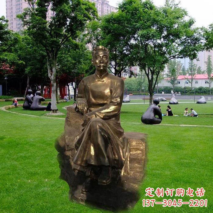 绵阳校园名人鲁迅先生玻璃钢仿铜雕像