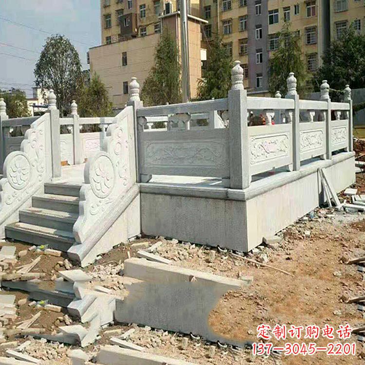 绵阳校园青石升旗台