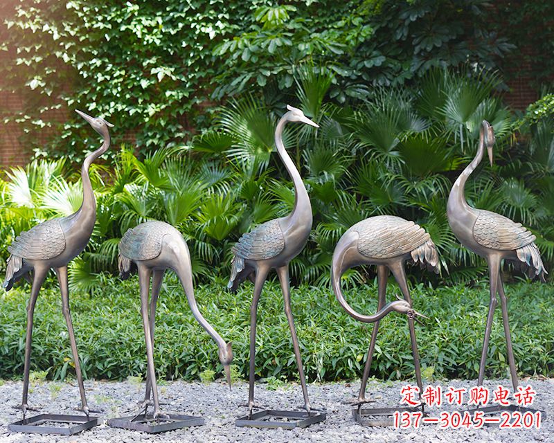 绵阳写意仙鹤雕塑