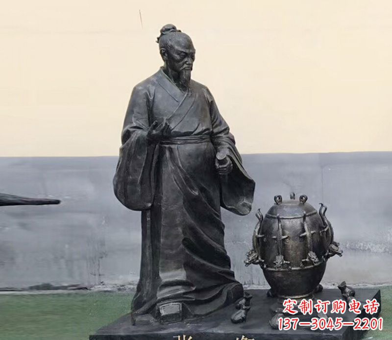 绵阳学校张衡和地动仪铜雕