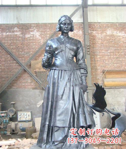 绵阳医院校园西方名人南丁格尔铜雕