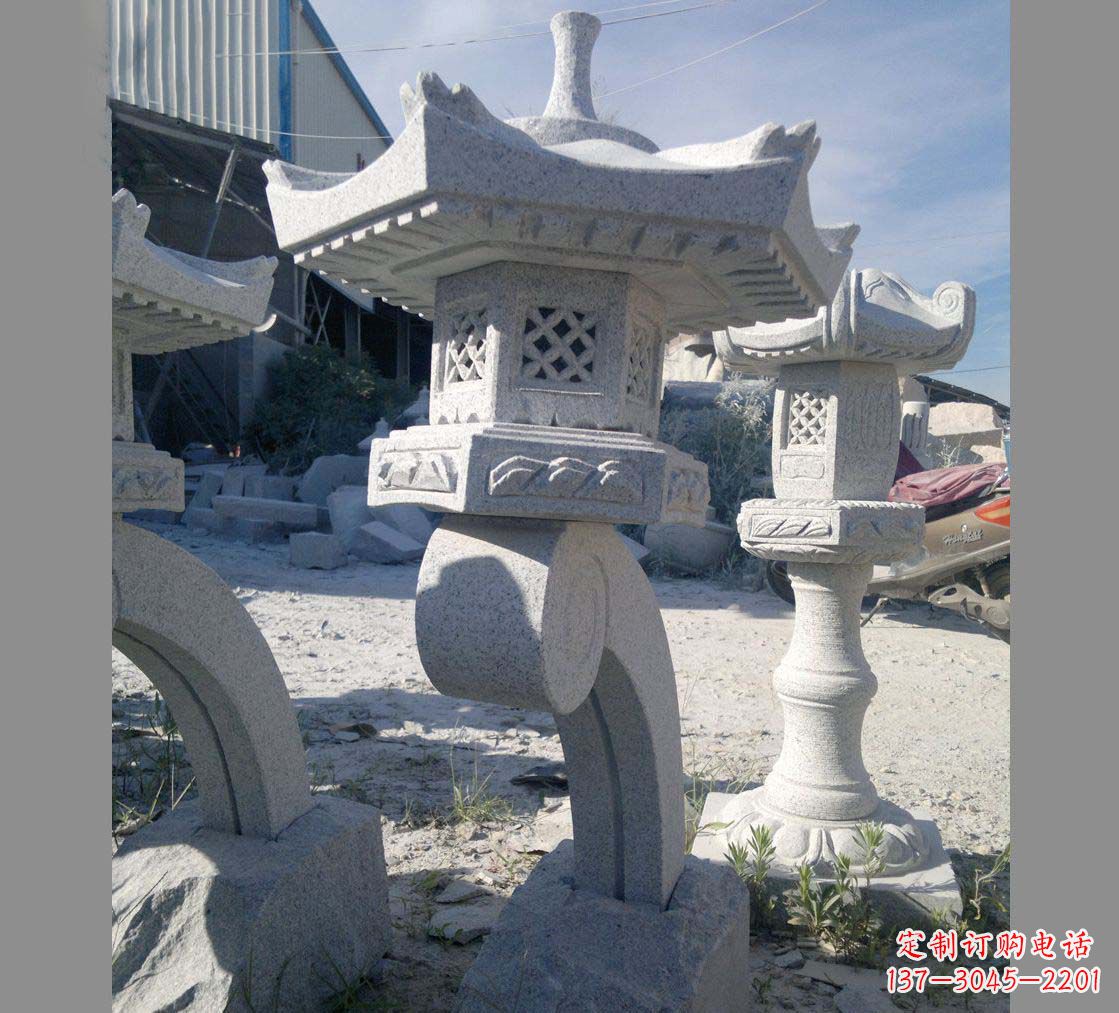 绵阳园林景观草坪石灯雕塑
