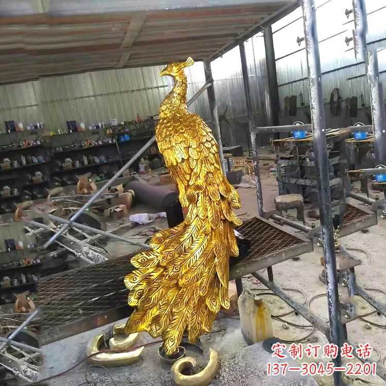 绵阳中国古代传说中的瑞鸟凤凰鎏金铜雕