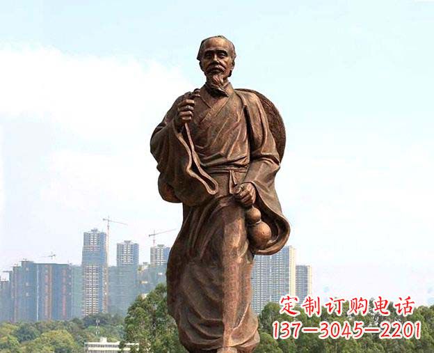 绵阳中华古代名医华佗铜雕像