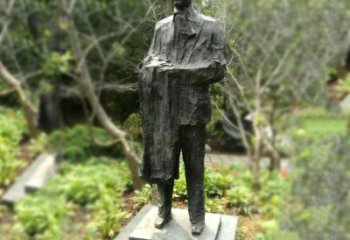 绵阳徐悲鸿雕塑著名奔马画家公园铜雕像