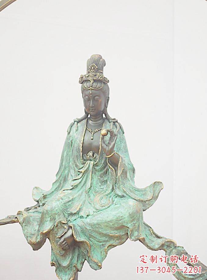 绵阳铸铜观自在观音雕像