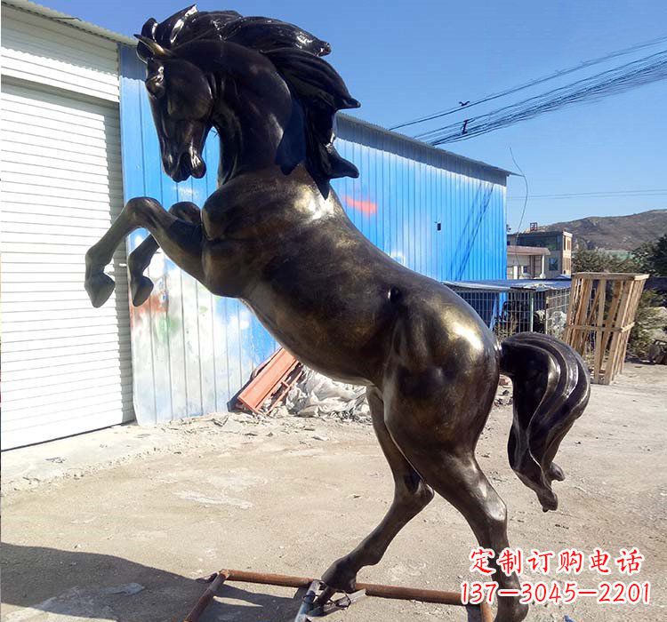 绵阳铸铜立马